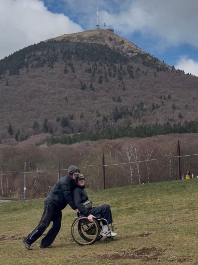 268 escalones, una silla de ruedas y la vuelta al mundo que cambió todo