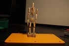 Macarena García, Natalia Téllez y Emilio Treviño le ponen voz al bosque encantado de LAIKA