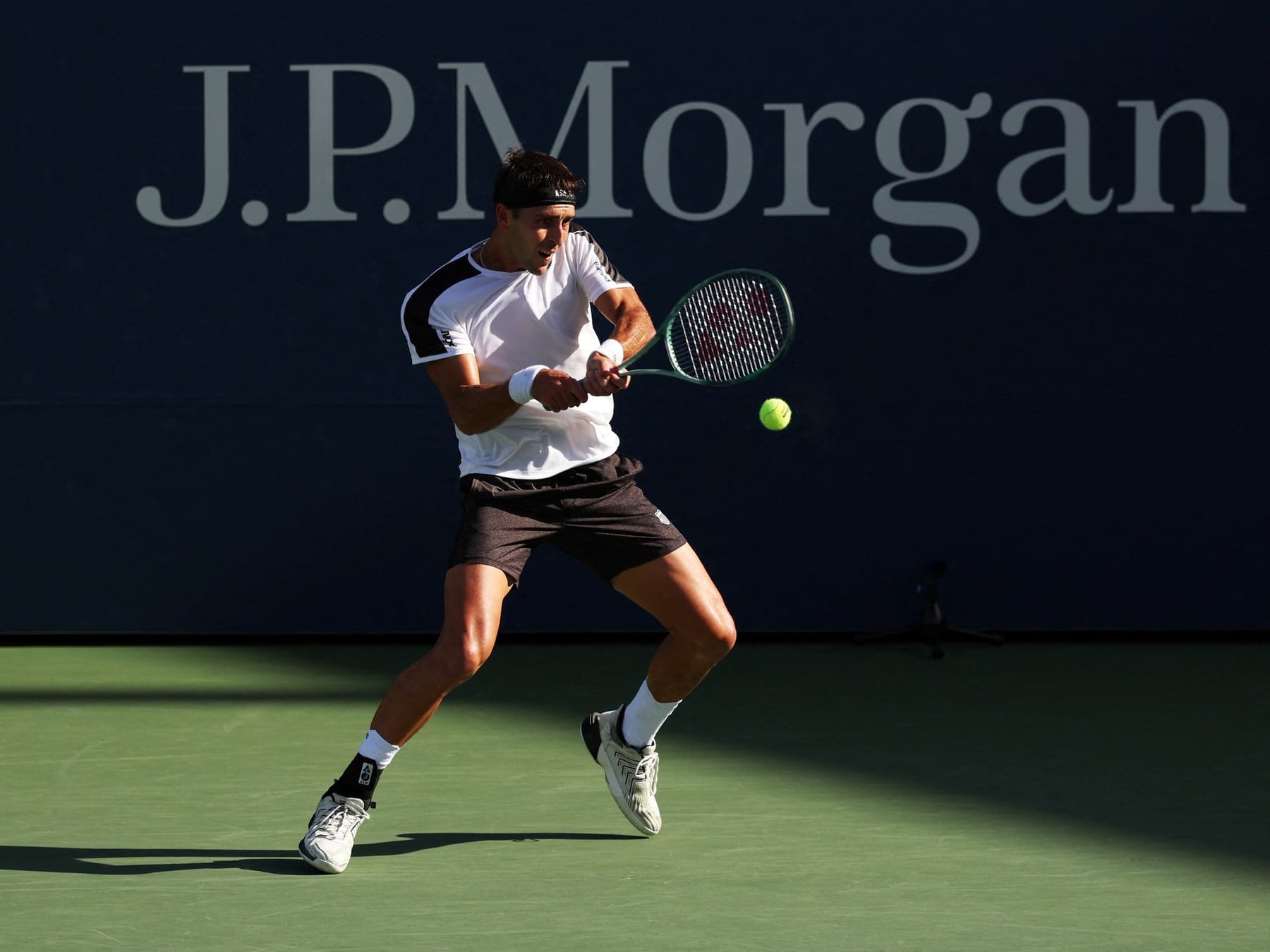 Etcheverry se despidió del US Open con la frente alta: llegó a octavos por primera vez y sube al 29 del mundo