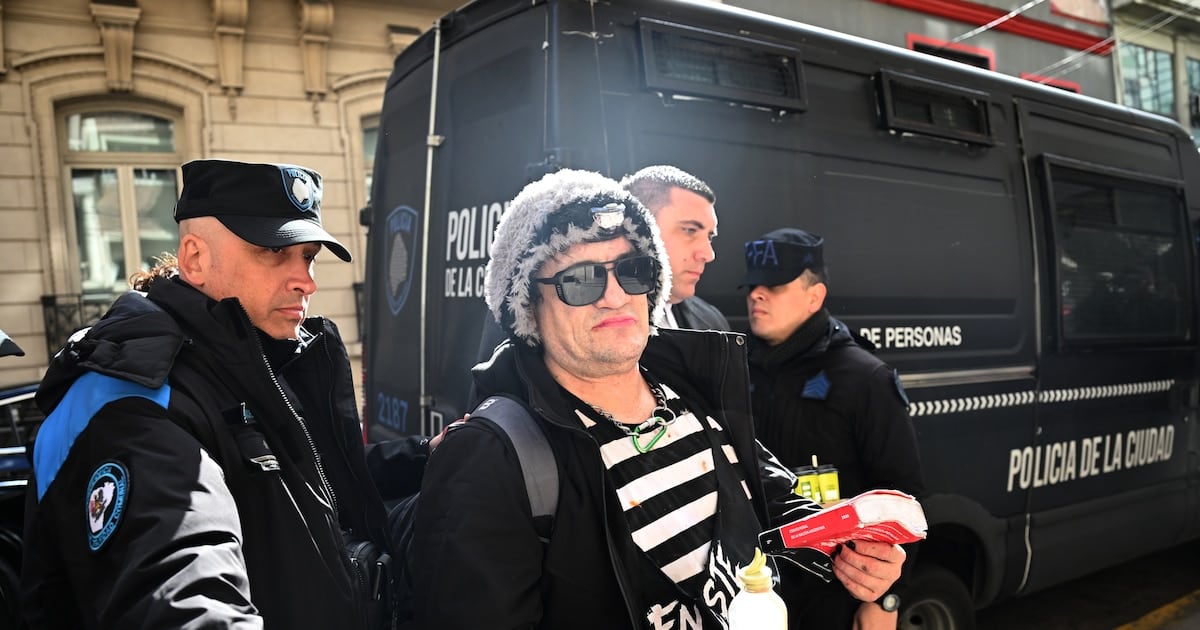 Se reanudó el juicio contra Pity Álvarez con la declaración de peritos forenses