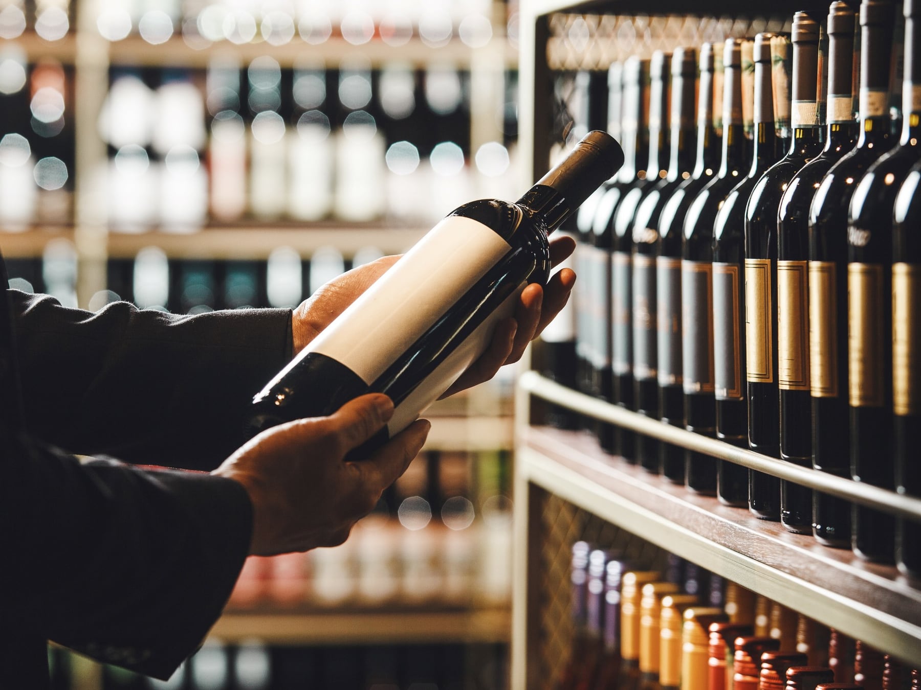 Guía para descifrar los términos que figuran en una etiqueta de vino