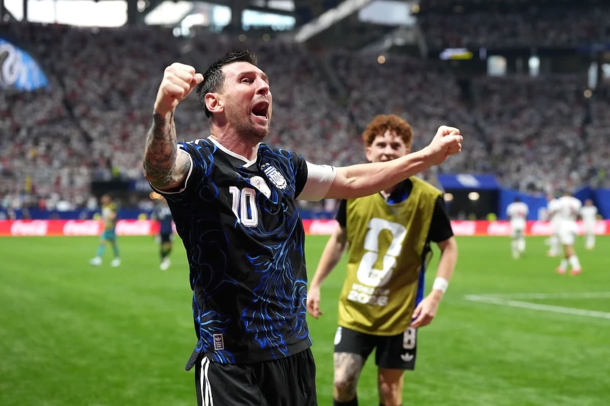 Messi reaparece en la pelea por el Balón de Oro y la Pulga vuelve a hacer ruido