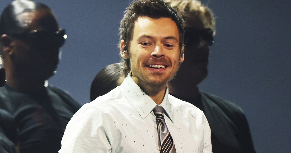 Ca7riel y Paco Amoroso se suben al escenario gigante de Harry Styles en Dallas: el detrás de escena de una elección que enloquece a los fans argentinos