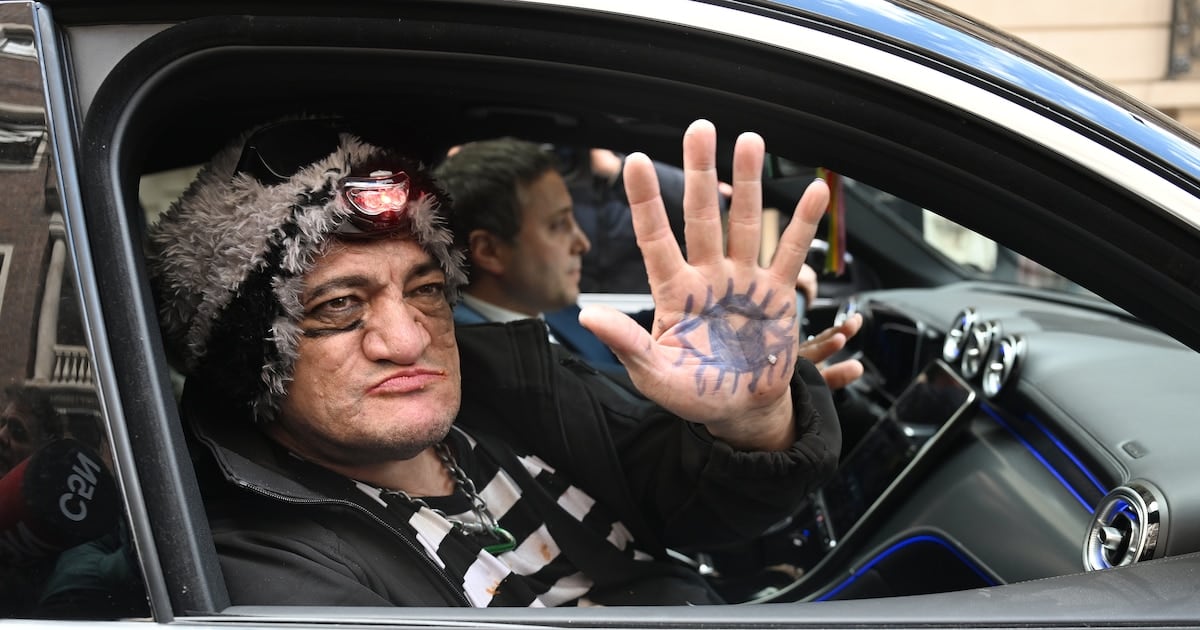 Se retomó el juicio contra Pity Álvarez con la declaración de cuatro peritos forenses