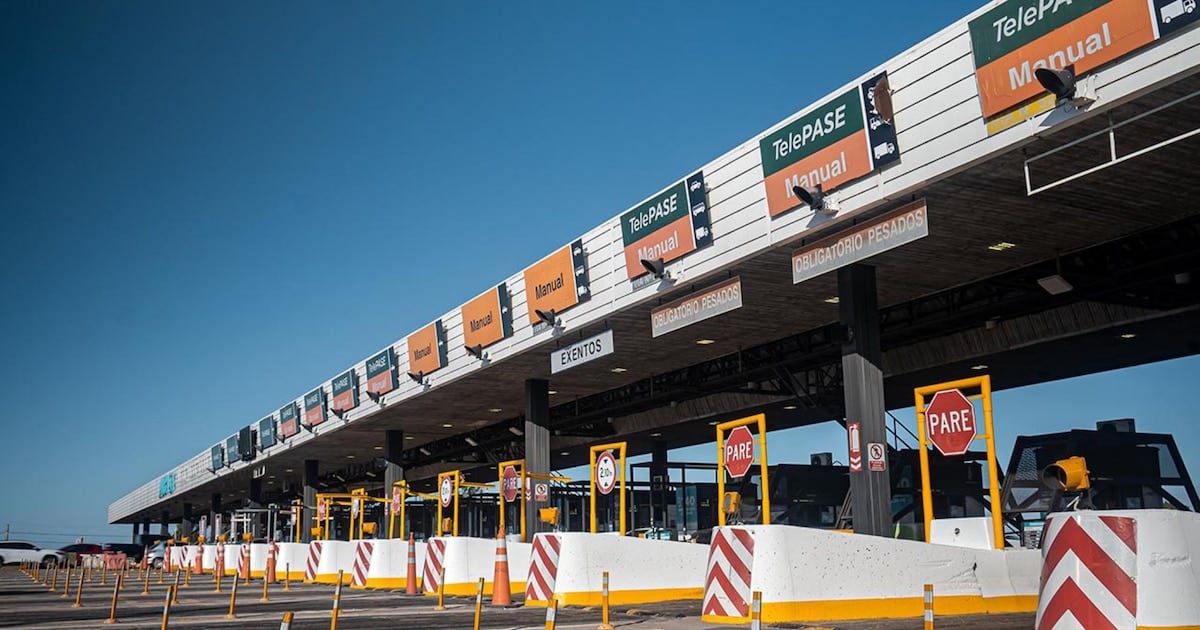 Multas en la Autopista Buenos Aires-La Plata: la sanción mínima equivale a más de un año de pasadas manuales sin TelePase