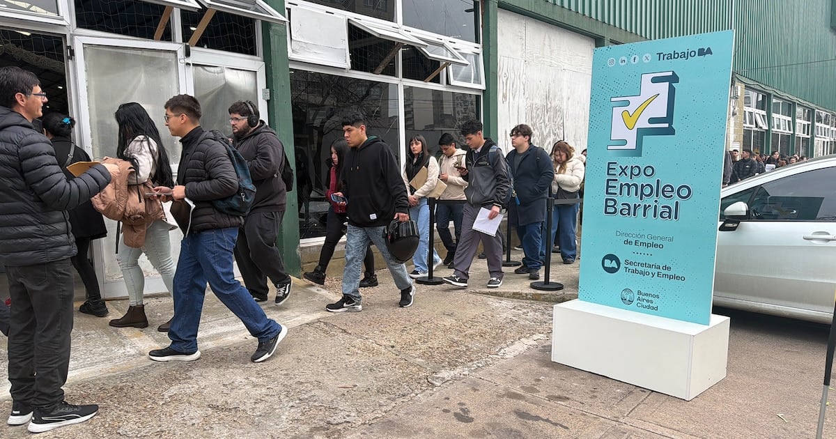 Transiciones laborales que erosionan el ingreso real: el costo de salir del empleo privado registrado