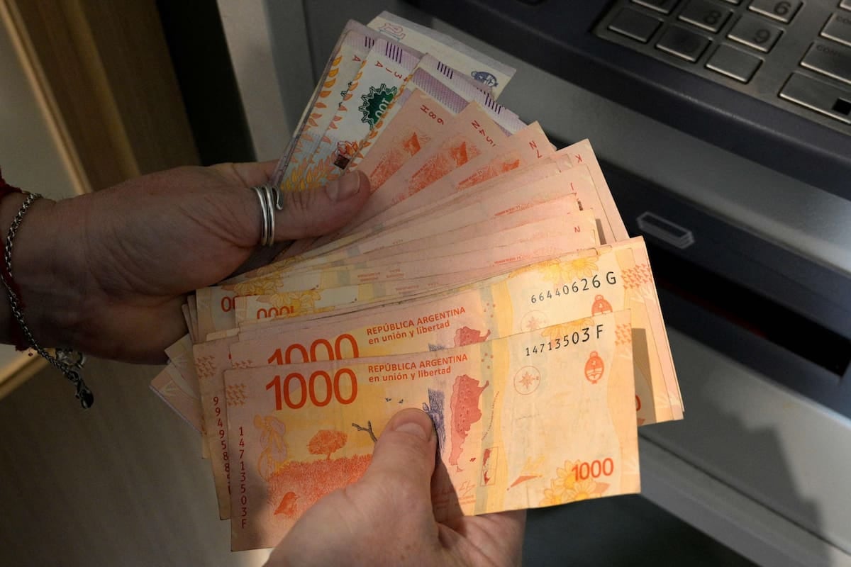 La mora en los créditos golpea más a los jóvenes, aunque el grueso del dinero impago se concentra en otras franjas etarias