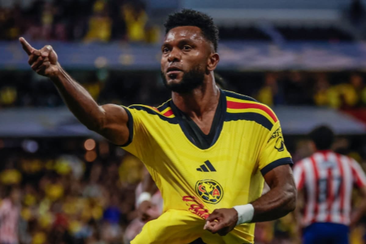 Borja se vistió de héroe y le arruinó la fiesta a Milito en el clásico mexicano