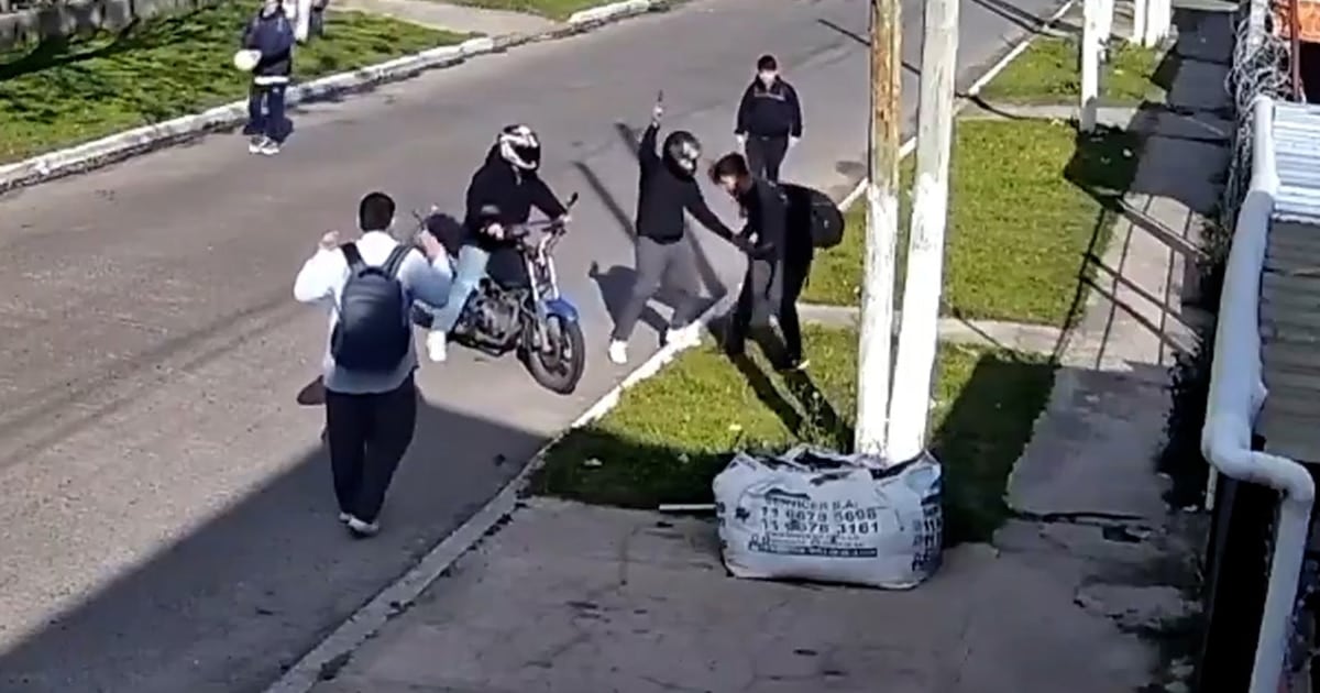 Investigan un asalto a golpes contra alumnos con autismo en González Catán