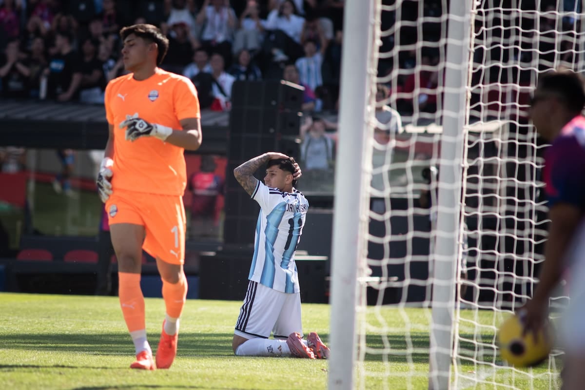 Argentina se quedó con la medalla de plata en Rosario: Placente y la sonrisa que no alcanza