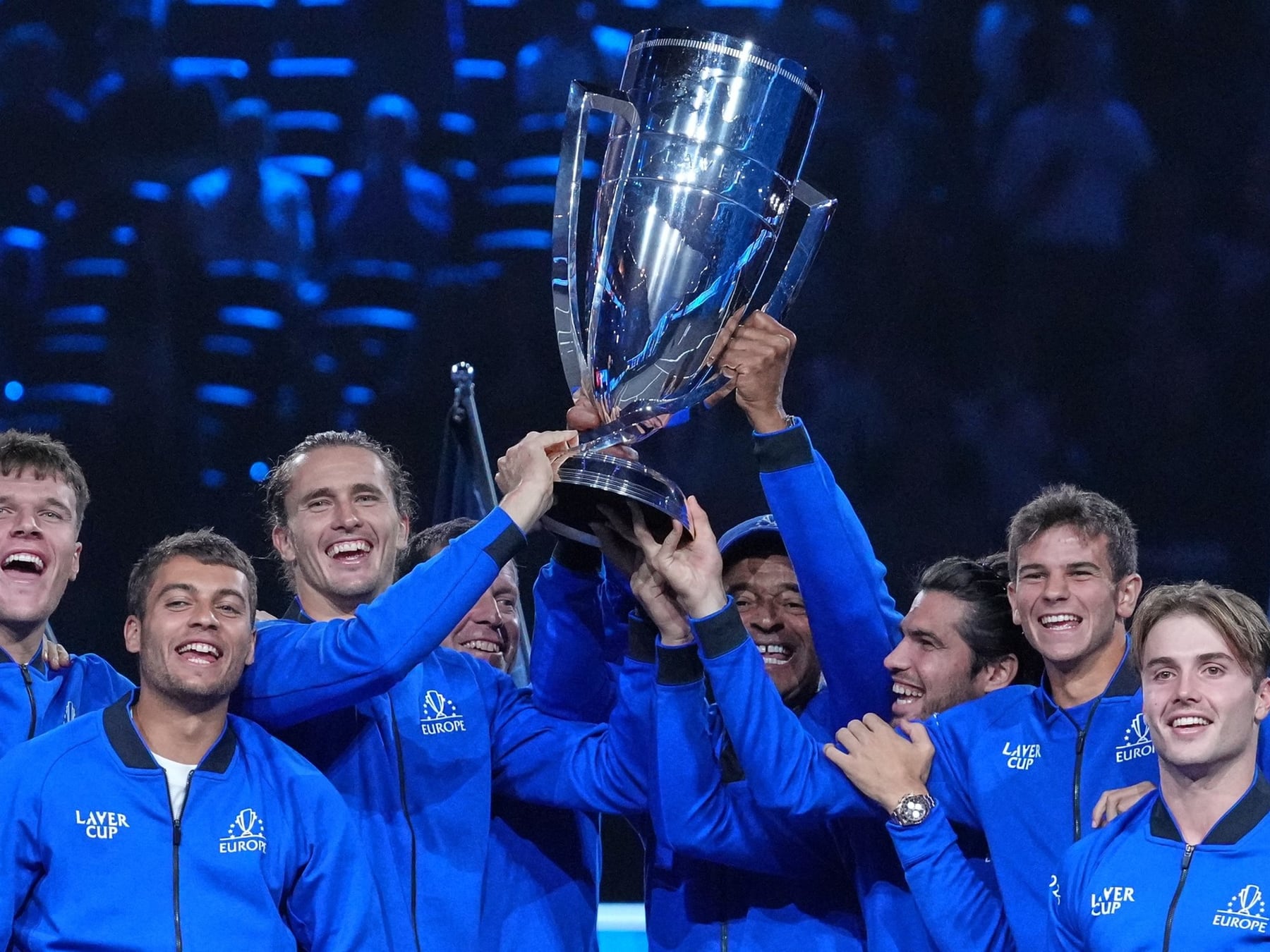 Zverev selló el sexto título de Europa en la Laver Cup y Cerúndolo se quedó con las manos vacías en Londres