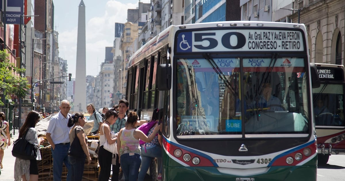 Tarifas en la Ciudad: desde octubre, el boleto más bajo de colectivo costará 920,48 pesos y el subte quedará a 1.817