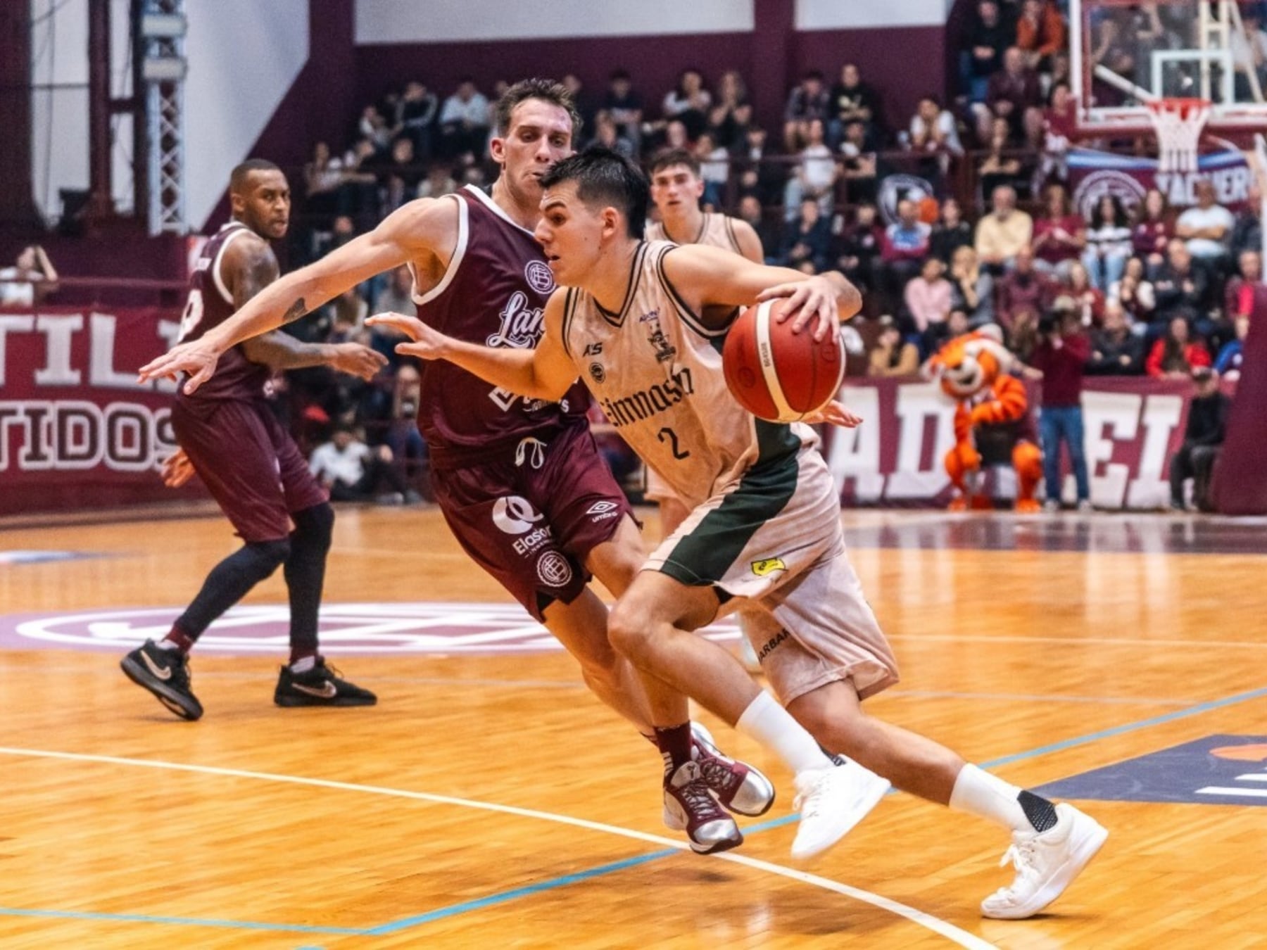 Chacón destrabó al campeón y Gimnasia ya festeja en su primera noche