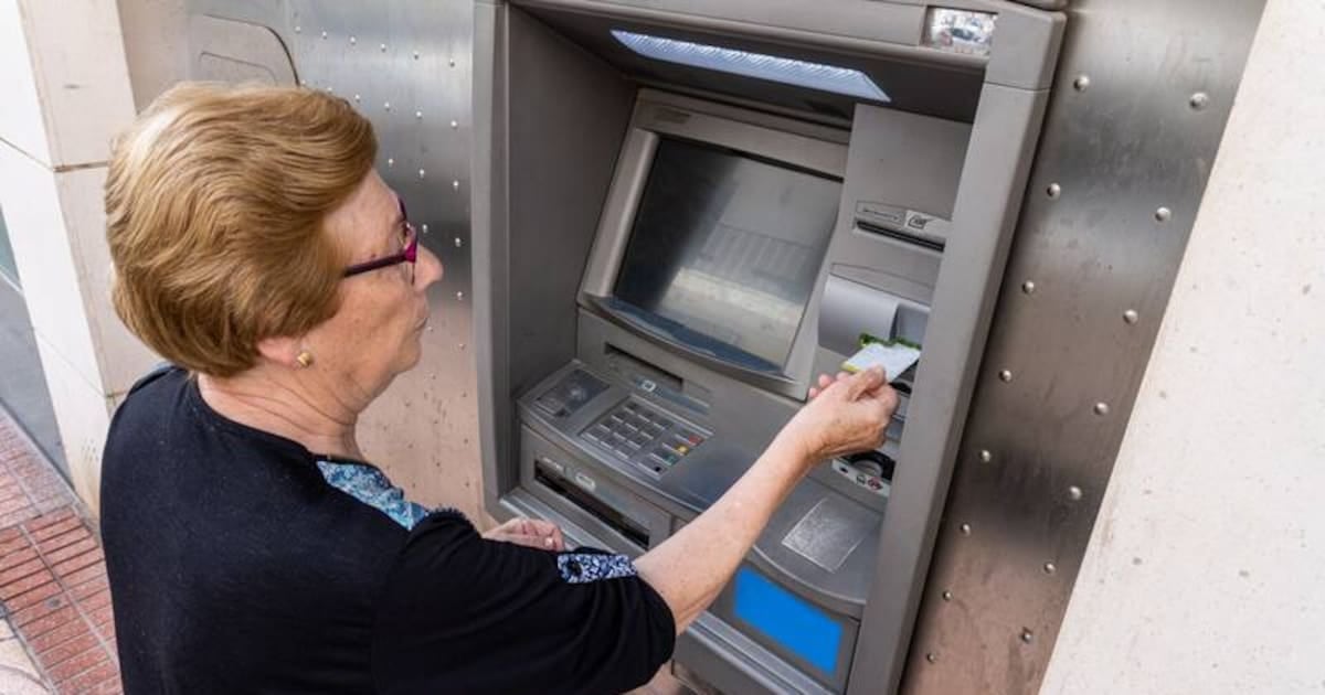 Jubilaciones de octubre: la mínima totalizará 505.748,51 pesos tras la suba del 1,66% y el bono de 70.000