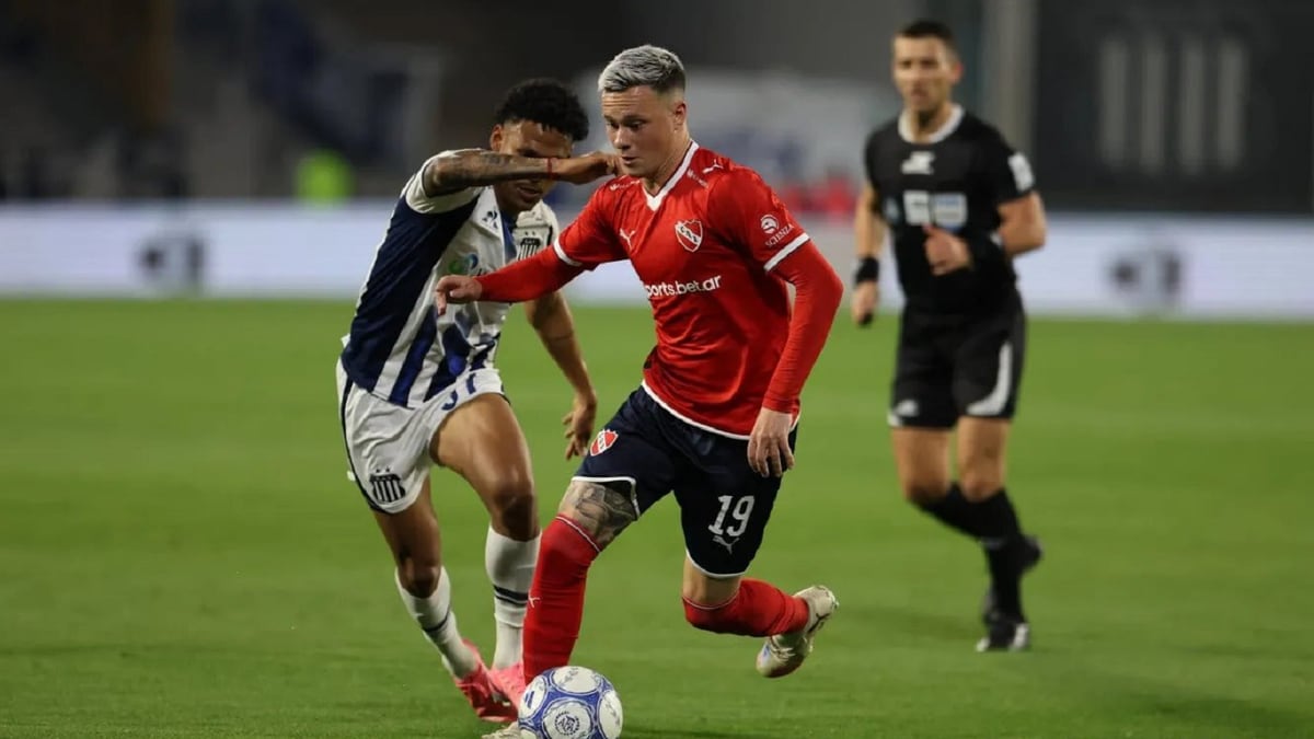 Independiente se quedó con las manos vacías en Córdoba: el VAR le borró el gol a Banegas en el minuto 88