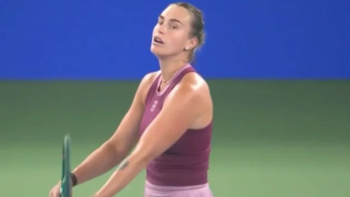 Li sacó a Sabalenka de Wuhan en el último suspiro y se metió en octavos