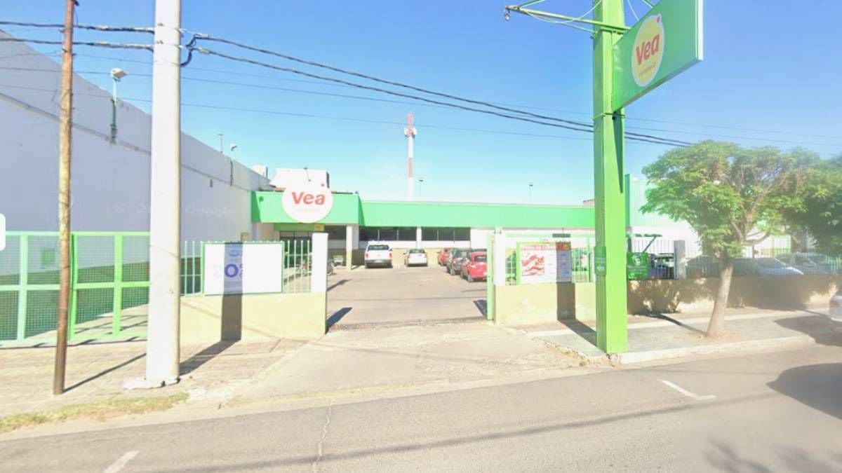 Un candado, una bici y una lección: lo que dejó el fallo neuquino que confirma la multa al supermercado
