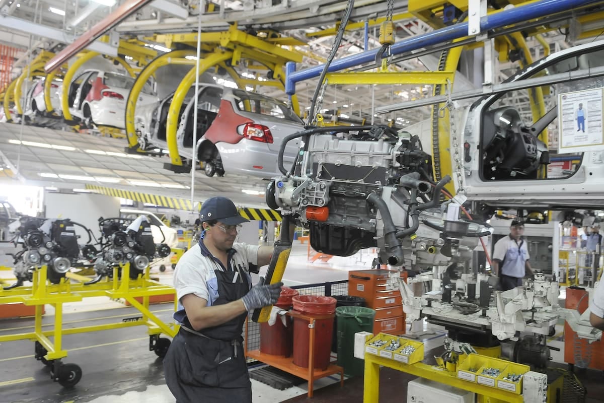 La industria volvió a funcionar por debajo de su capacidad y la recuperación sigue sin consolidarse