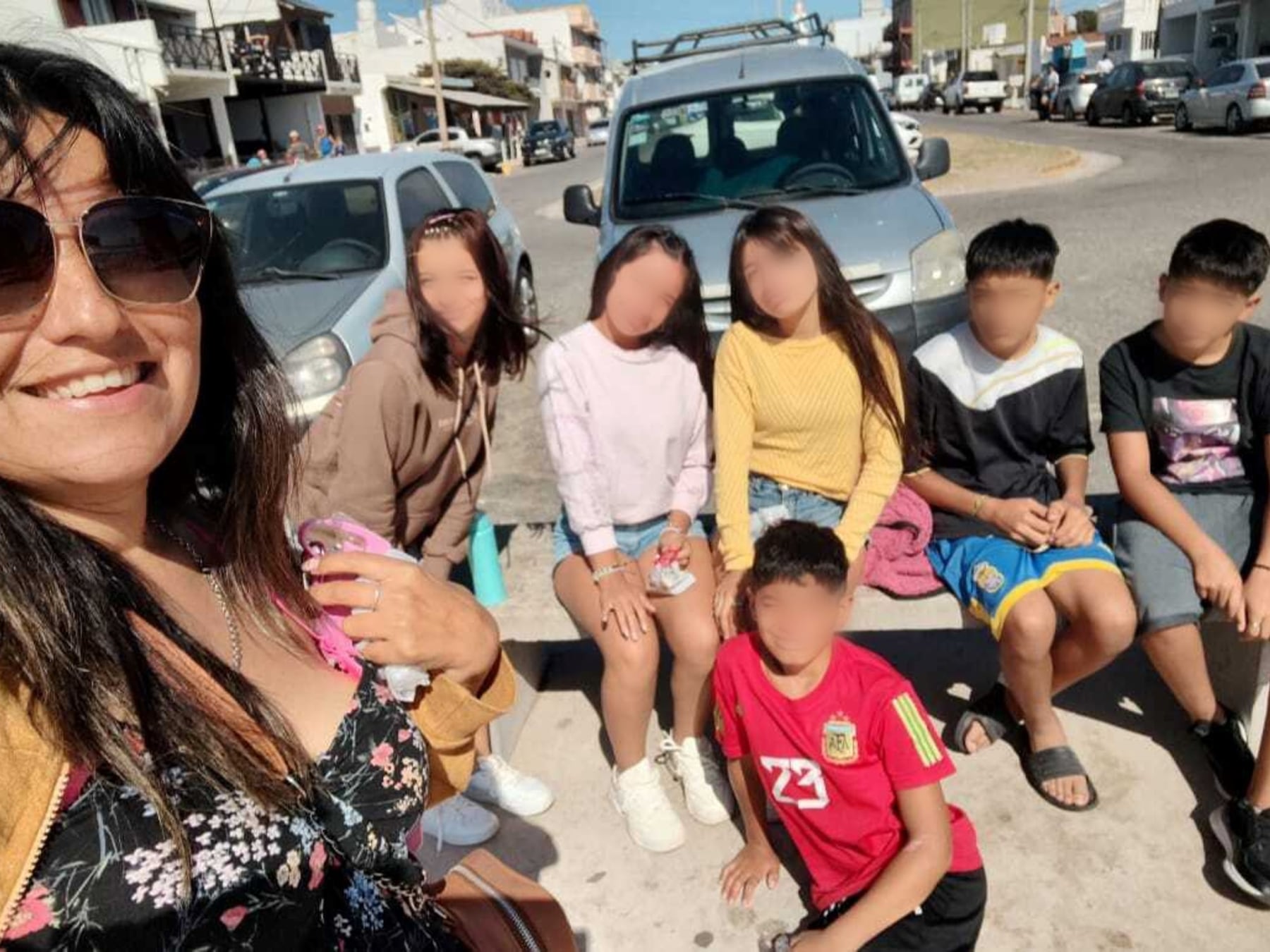 Maestra, madre de siete: la historia de María Laura, que adoptó a seis hermanos y dio a luz al séptimo en pleno proceso de guarda