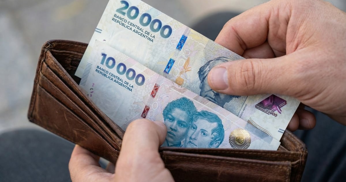 La economía bajo la lupa: siete de cada diez argentinos ven un presente adverso y un futuro cercano todavía más complicado