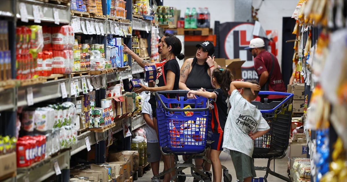 La inflación mantiene su zigzag: el INDEC reportó 1,9% en septiembre y los especialistas descartan una baja sostenida en el corto plazo