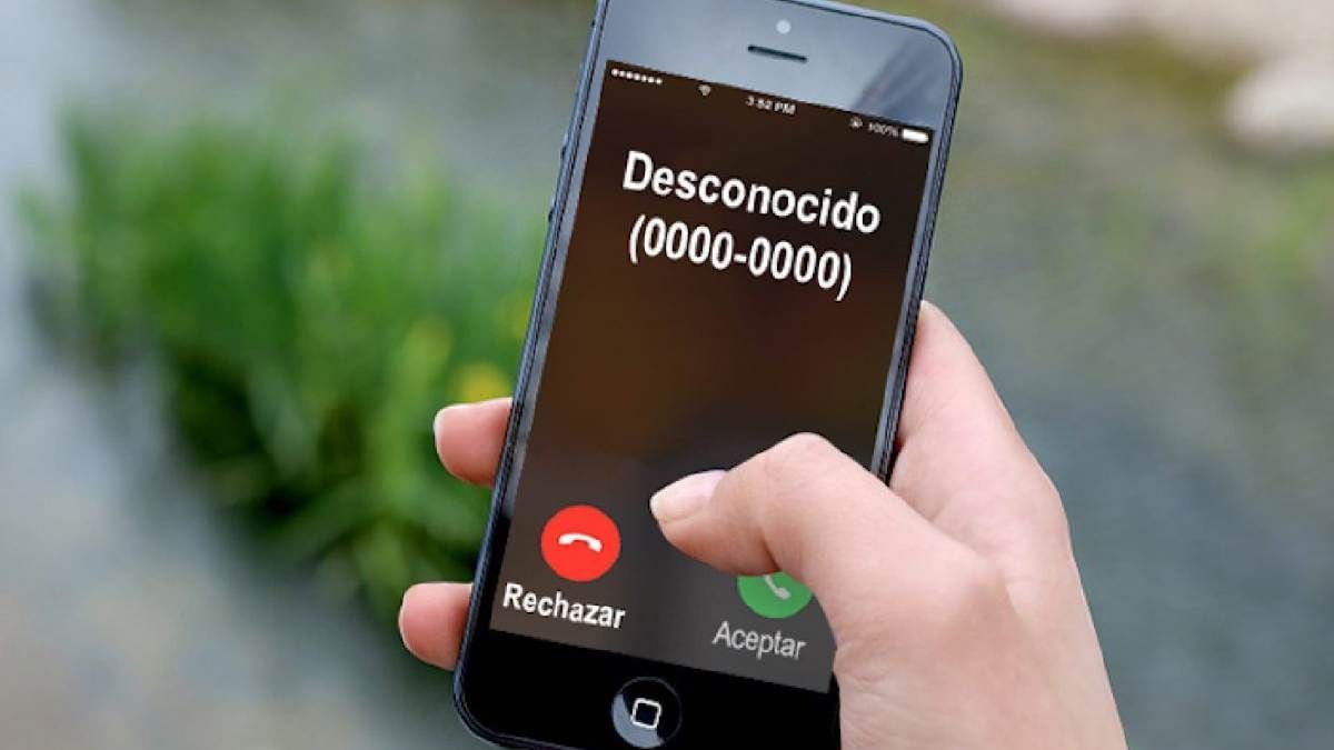 Telefónica deberá pagar más de dos millones de pesos por(lines) móviles que una neuquina no contrató