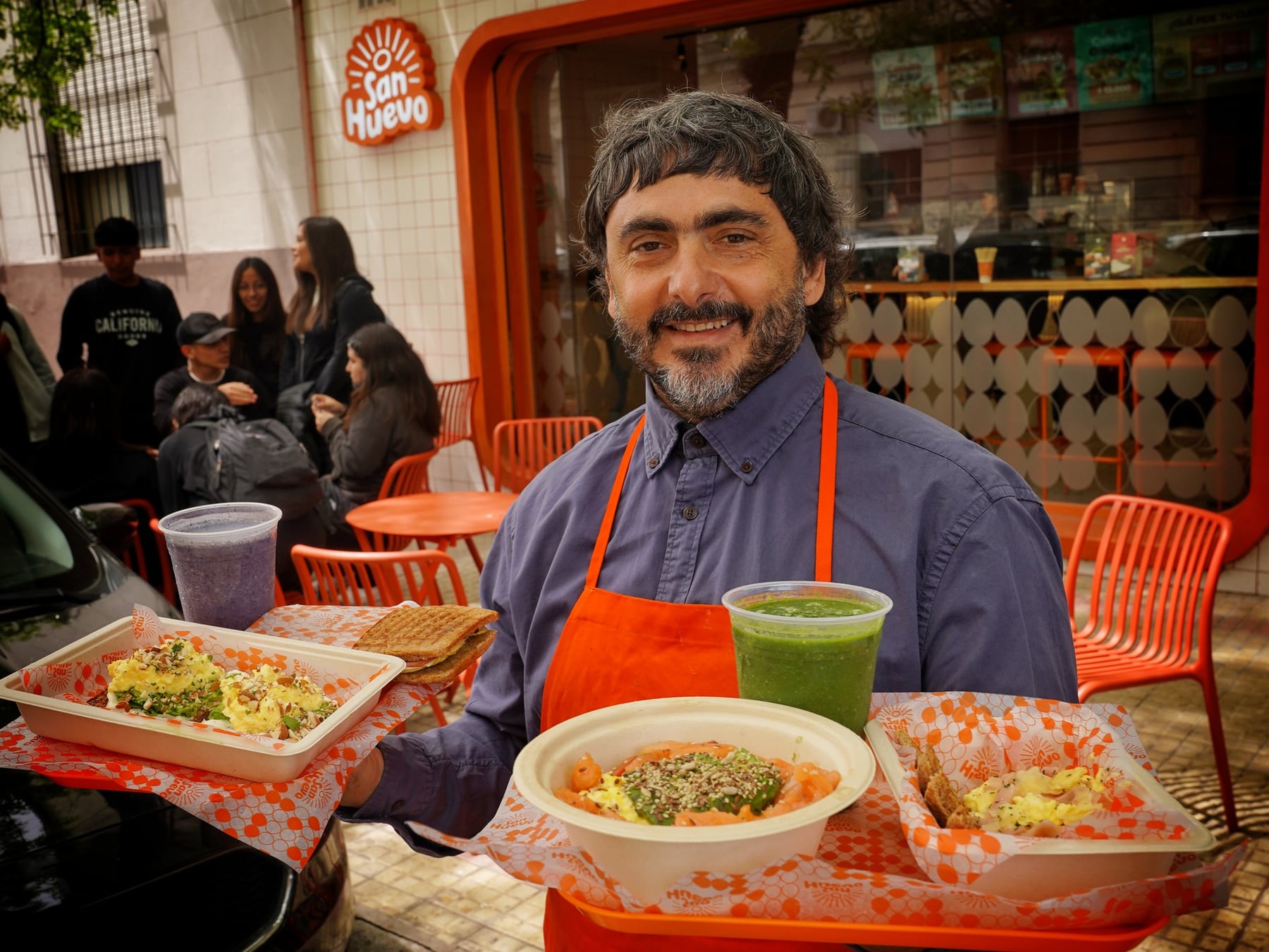 Un microcentro de La Plata transforma el huevo en protagonista de toda su carta