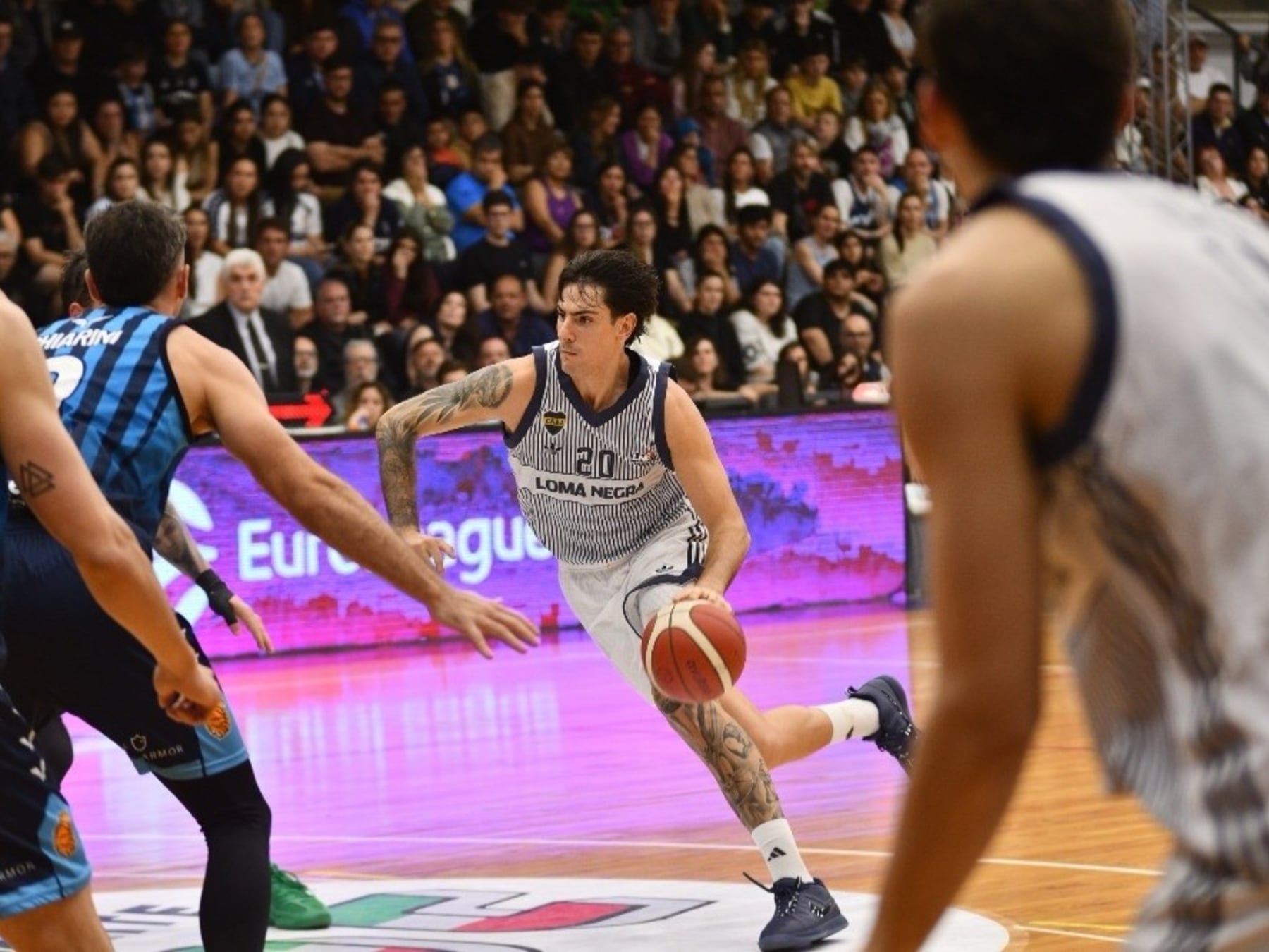 Quimsa tomó la punta y elbasket argentinoó hacia los visitantes